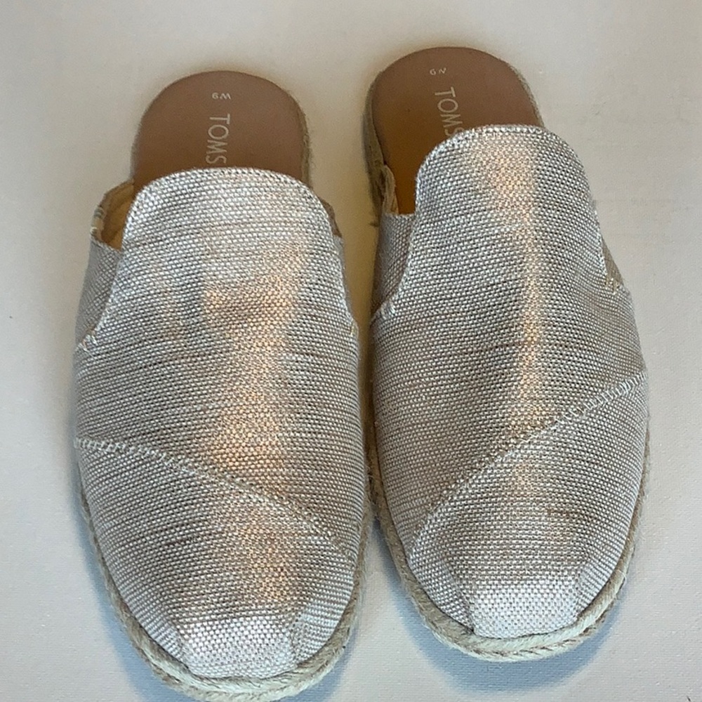 NEW TOMS Rose gold Nova espadrilles 9